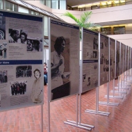 art-display-stand-framing
