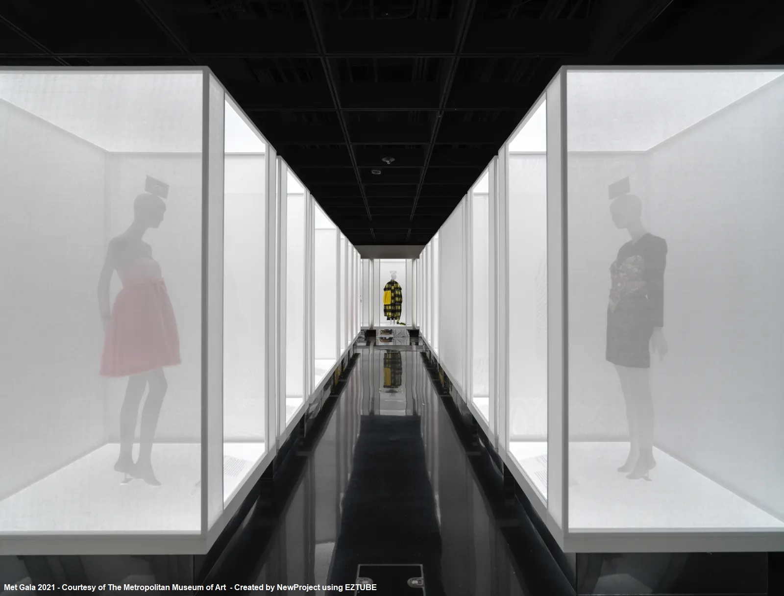 Met Gala Custom Display